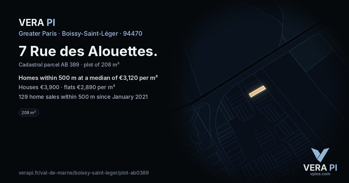 7 Rue des Alouettes, Boissy-Saint-Léger at night – the plot lit, the parcels around coloured by the prices near them