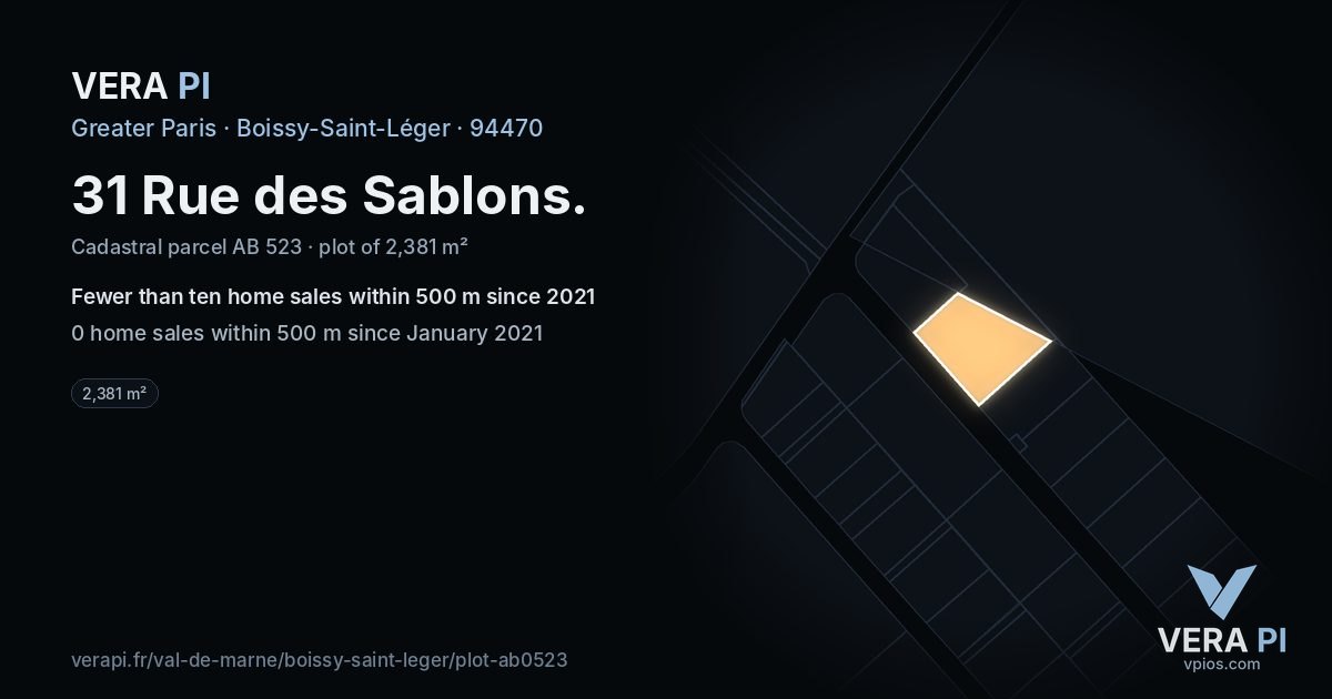 31 Rue des Sablons, Boissy-Saint-Léger at night – the plot lit, the parcels around coloured by the prices near them