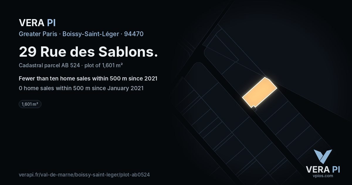 29 Rue des Sablons, Boissy-Saint-Léger at night – the plot lit, the parcels around coloured by the prices near them
