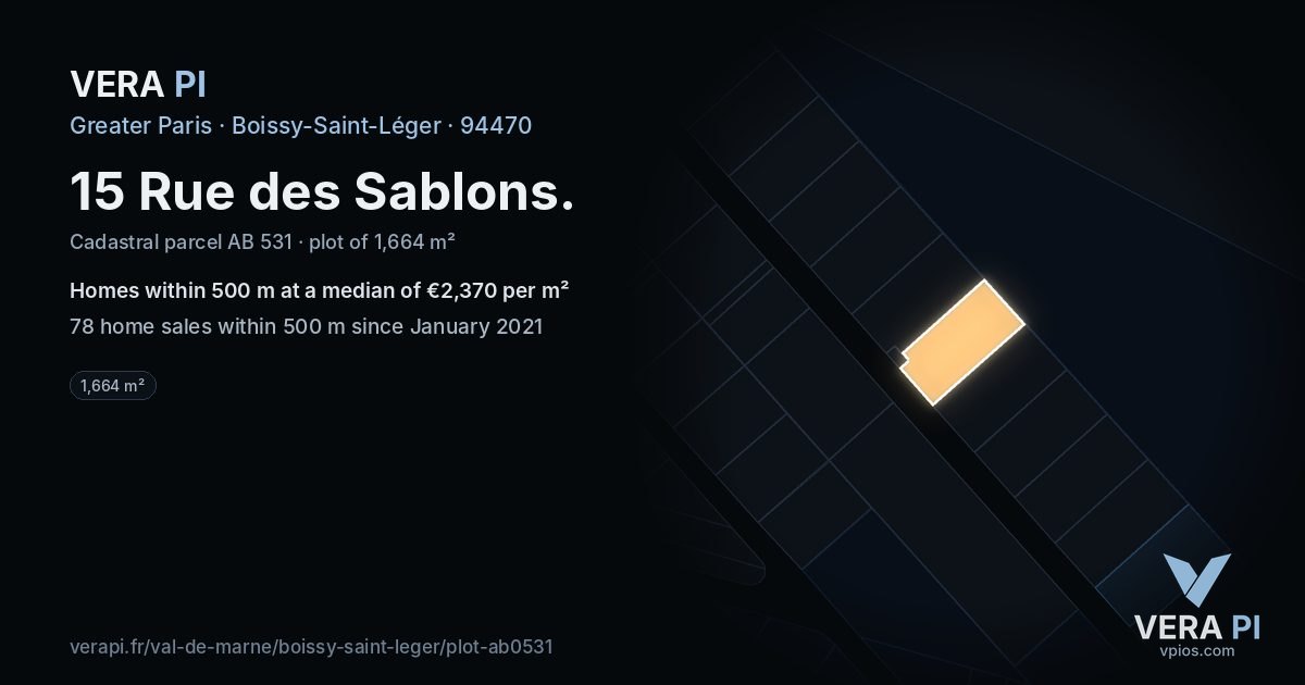 15 Rue des Sablons, Boissy-Saint-Léger at night – the plot lit, the parcels around coloured by the prices near them
