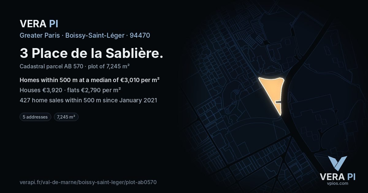 3 Place de la Sablière, Boissy-Saint-Léger at night – the plot lit, the parcels around coloured by the prices near them