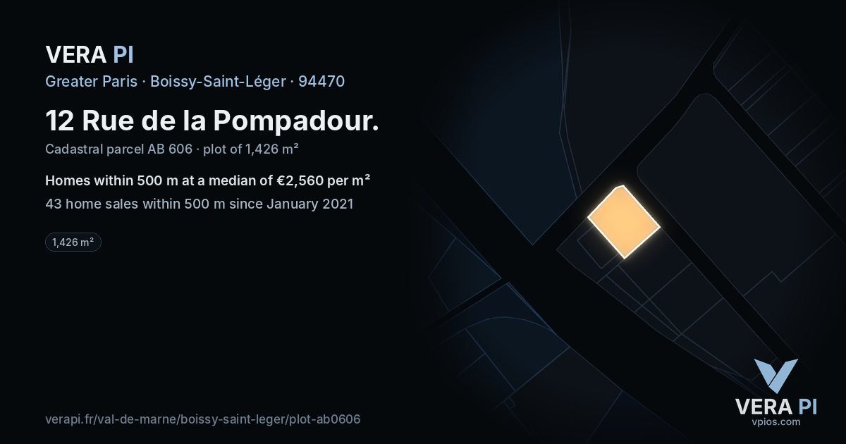 12 Rue de la Pompadour, Boissy-Saint-Léger at night – the plot lit, the parcels around coloured by the prices near them