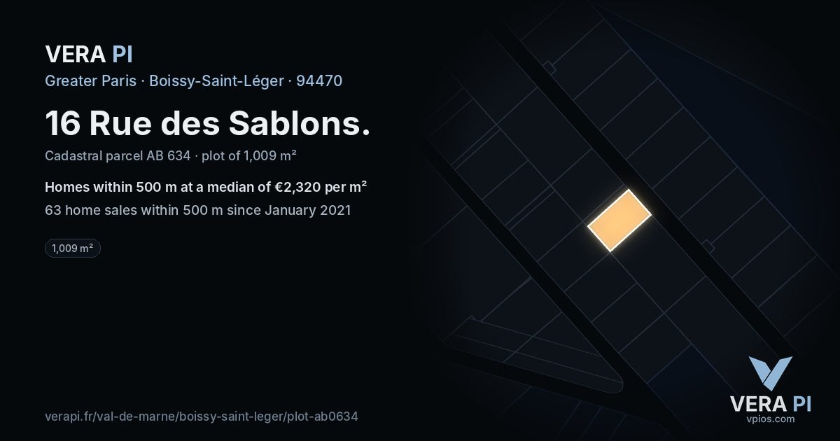 16 Rue des Sablons, Boissy-Saint-Léger at night – the plot lit, the parcels around coloured by the prices near them