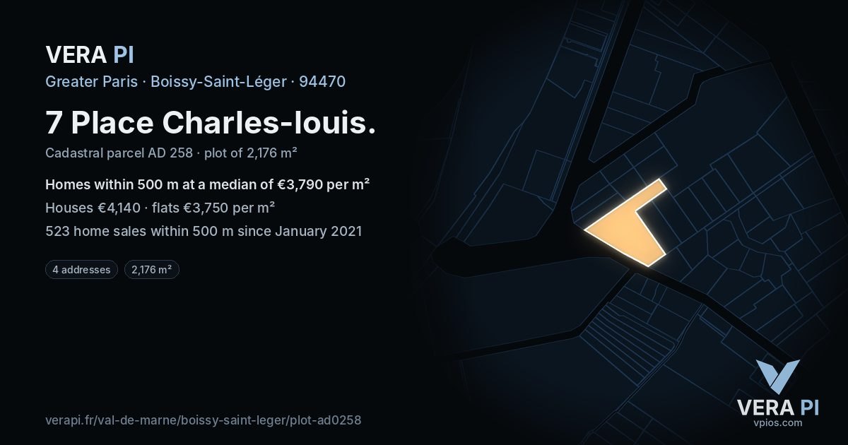 7 Place Charles-louis, Boissy-Saint-Léger at night – the plot lit, the parcels around coloured by the prices near them