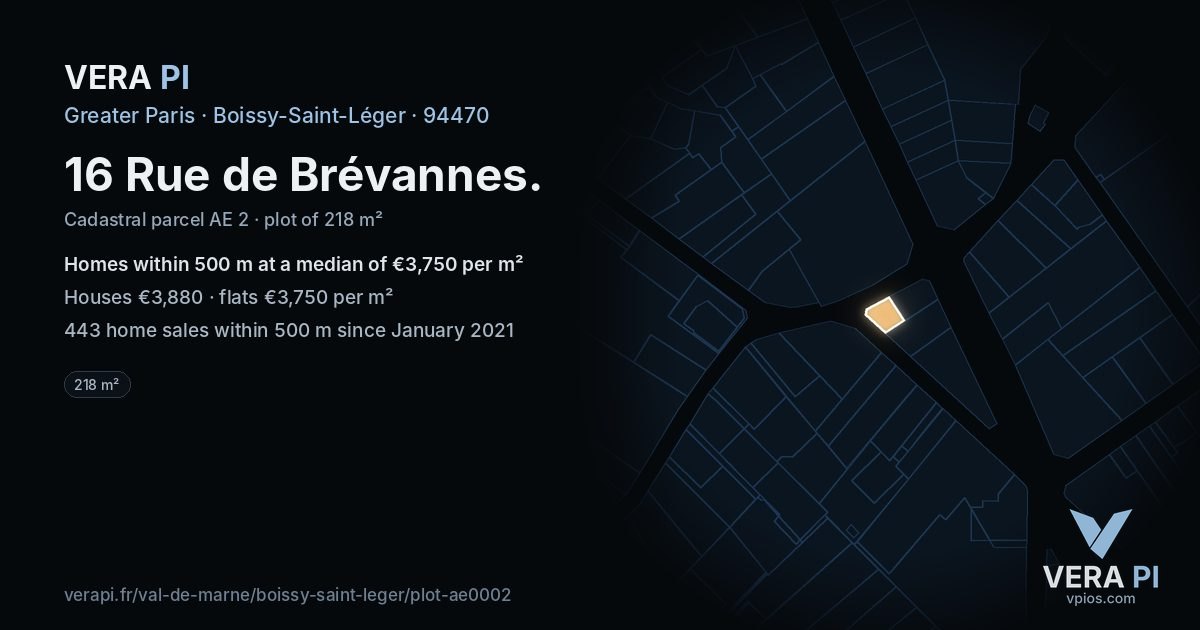 16 Rue de Brévannes, Boissy-Saint-Léger at night – the plot lit, the parcels around coloured by the prices near them
