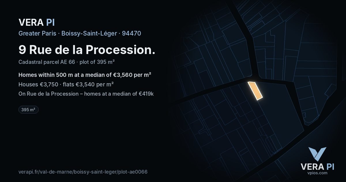 9 Rue de la Procession, Boissy-Saint-Léger at night – the plot lit, the parcels around coloured by the prices near them