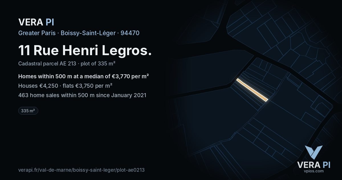 11 Rue Henri Legros, Boissy-Saint-Léger at night – the plot lit, the parcels around coloured by the prices near them