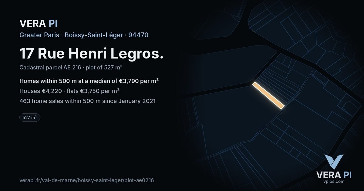 17 Rue Henri Legros, Boissy-Saint-Léger at night – the plot lit, the parcels around coloured by the prices near them