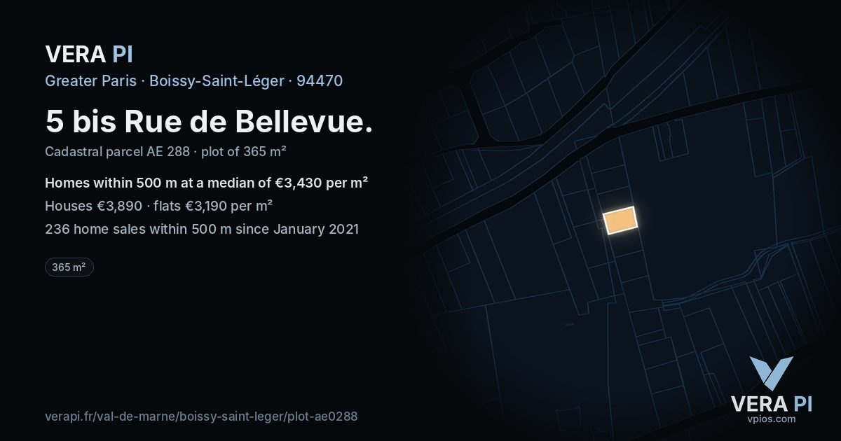 5 bis Rue de Bellevue, Boissy-Saint-Léger at night – the plot lit, the parcels around coloured by the prices near them