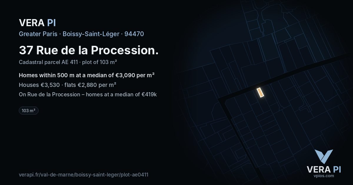 37 Rue de la Procession, Boissy-Saint-Léger at night – the plot lit, the parcels around coloured by the prices near them