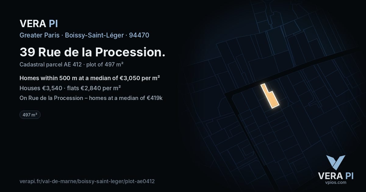39 Rue de la Procession, Boissy-Saint-Léger at night – the plot lit, the parcels around coloured by the prices near them