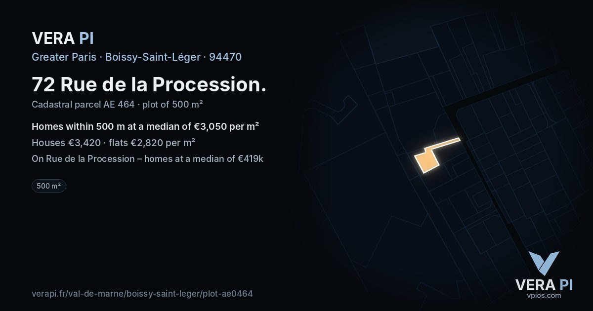 72 Rue de la Procession, Boissy-Saint-Léger at night – the plot lit, the parcels around coloured by the prices near them