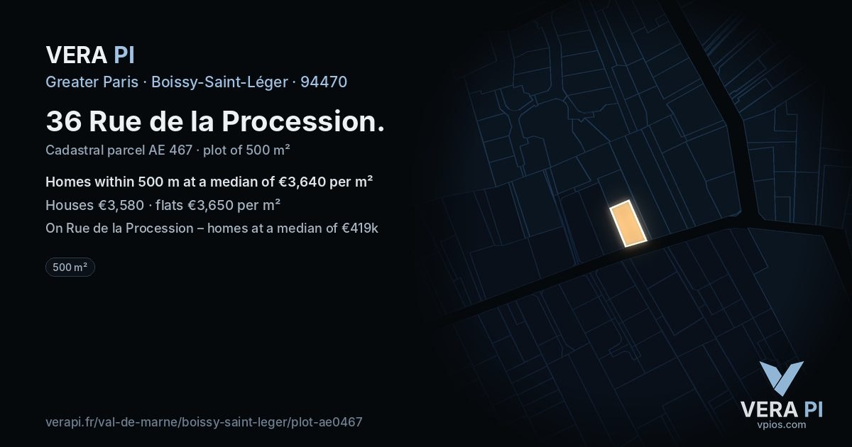36 Rue de la Procession, Boissy-Saint-Léger at night – the plot lit, the parcels around coloured by the prices near them