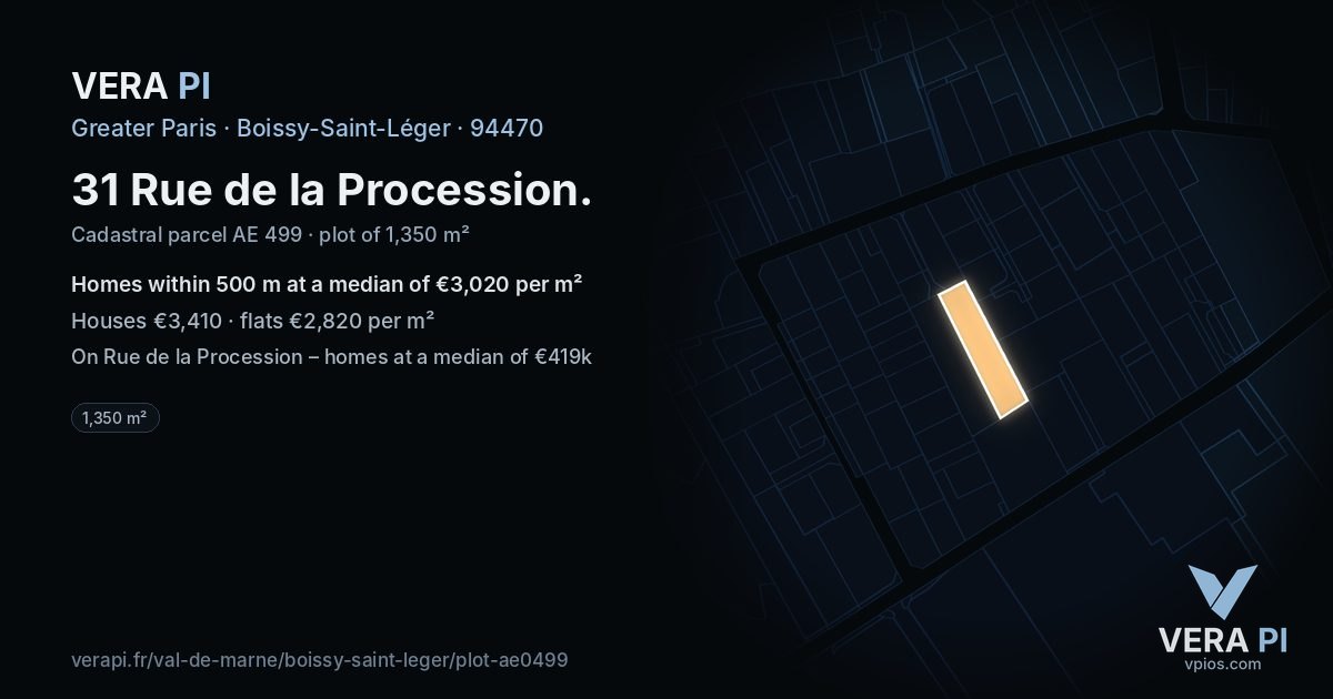 31 Rue de la Procession, Boissy-Saint-Léger at night – the plot lit, the parcels around coloured by the prices near them