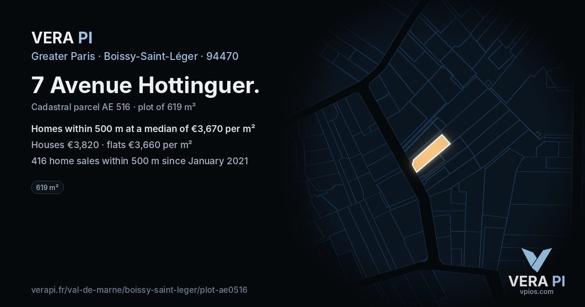 7 Avenue Hottinguer, Boissy-Saint-Léger at night – the plot lit, the parcels around coloured by the prices near them