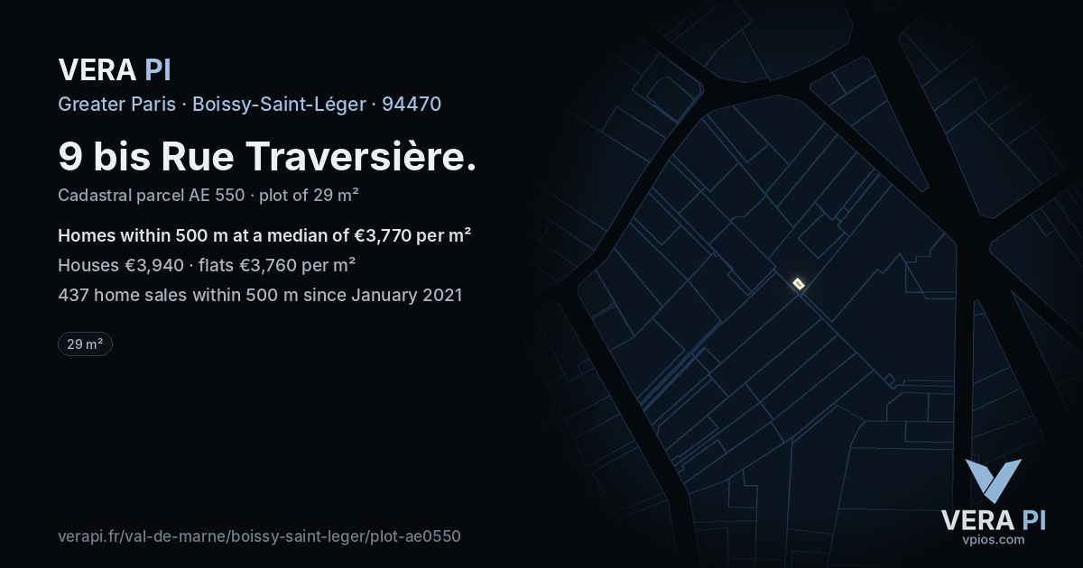 9 bis Rue Traversière, Boissy-Saint-Léger at night – the plot lit, the parcels around coloured by the prices near them
