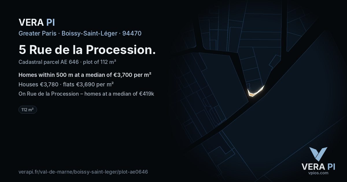 5 Rue de la Procession, Boissy-Saint-Léger at night – the plot lit, the parcels around coloured by the prices near them