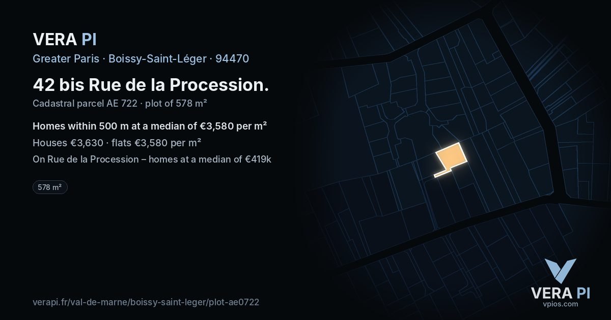 42 bis Rue de la Procession, Boissy-Saint-Léger at night – the plot lit, the parcels around coloured by the prices near them