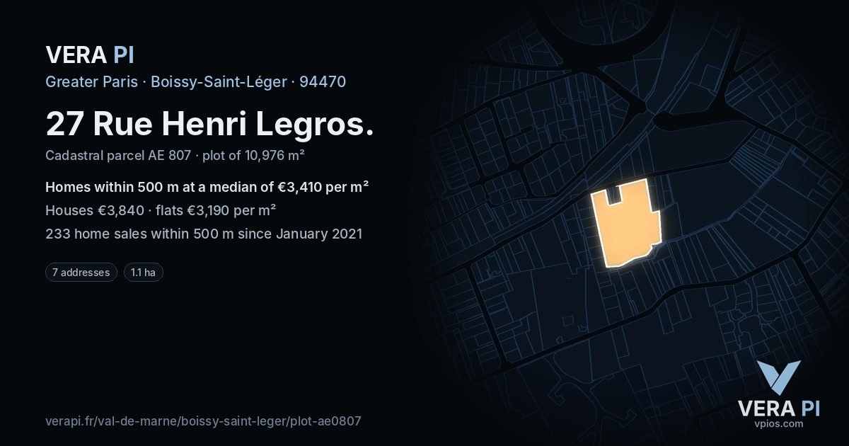 27 Rue Henri Legros, Boissy-Saint-Léger at night – the plot lit, the parcels around coloured by the prices near them