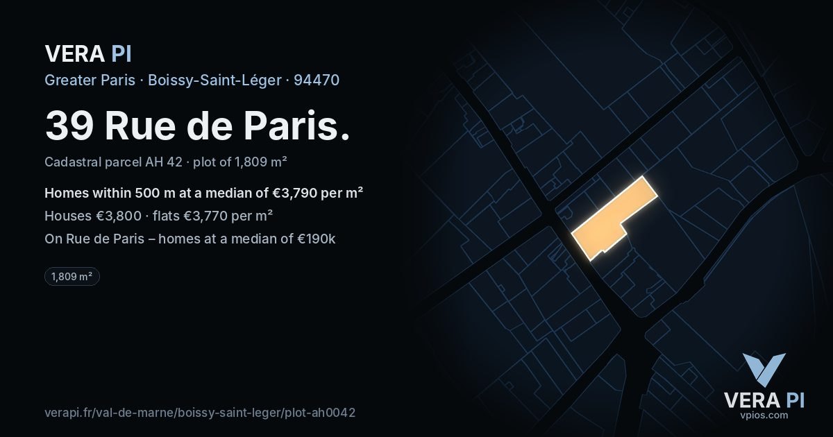 39 Rue de Paris, Boissy-Saint-Léger at night – the plot lit, the parcels around coloured by the prices near them