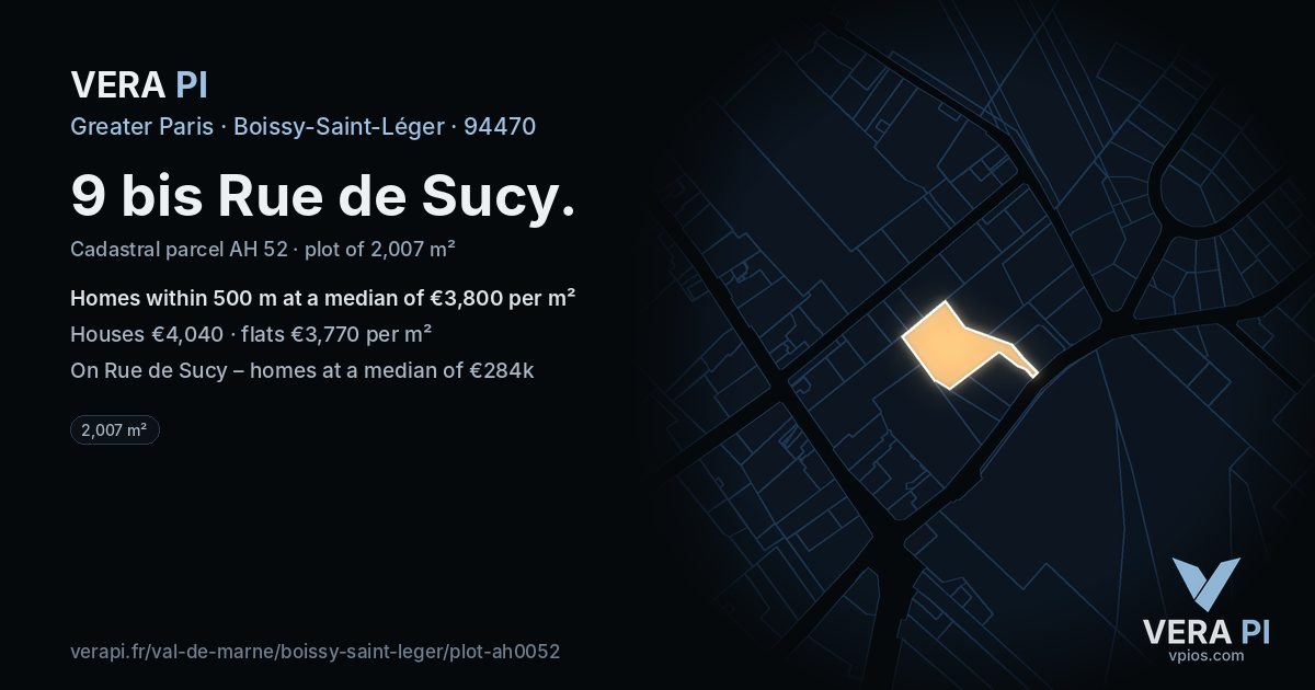 9 bis Rue de Sucy, Boissy-Saint-Léger at night – the plot lit, the parcels around coloured by the prices near them