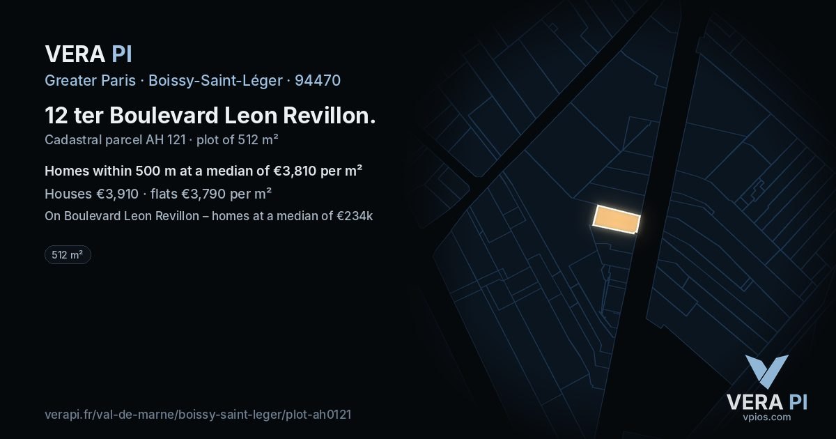 12 ter Boulevard Leon Revillon, Boissy-Saint-Léger at night – the plot lit, the parcels around coloured by the prices near them