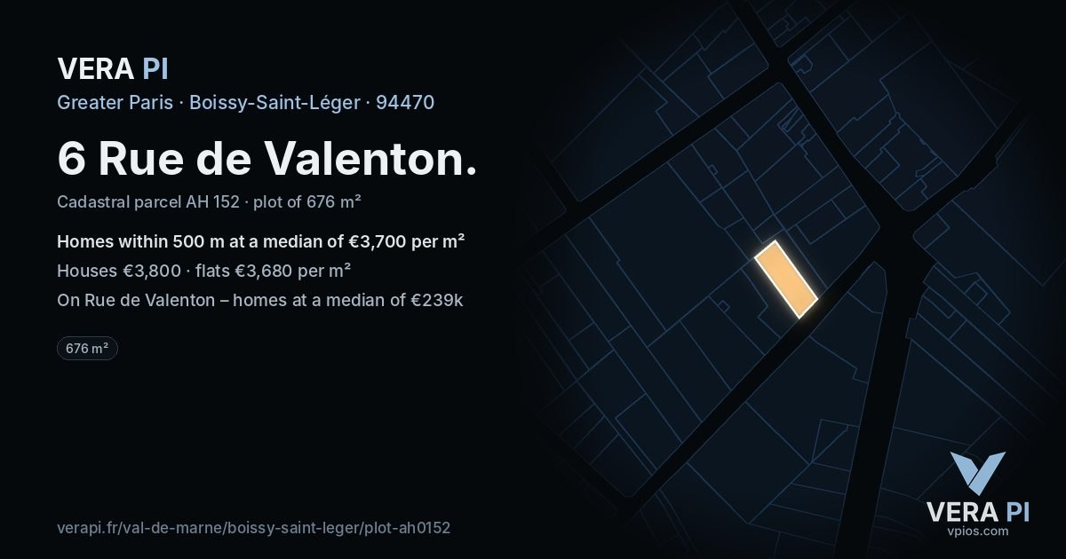 6 Rue de Valenton, Boissy-Saint-Léger at night – the plot lit, the parcels around coloured by the prices near them