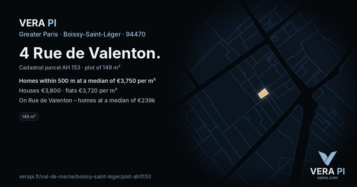 4 Rue de Valenton, Boissy-Saint-Léger at night – the plot lit, the parcels around coloured by the prices near them