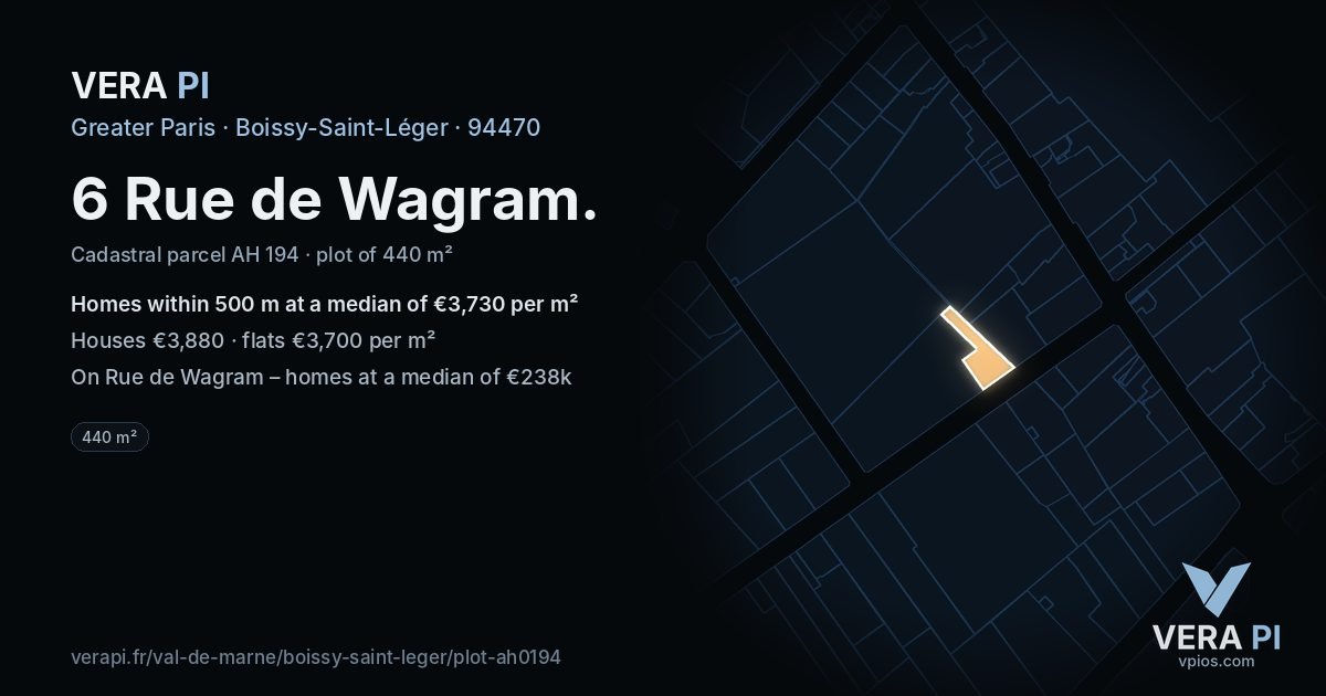6 Rue de Wagram, Boissy-Saint-Léger at night – the plot lit, the parcels around coloured by the prices near them