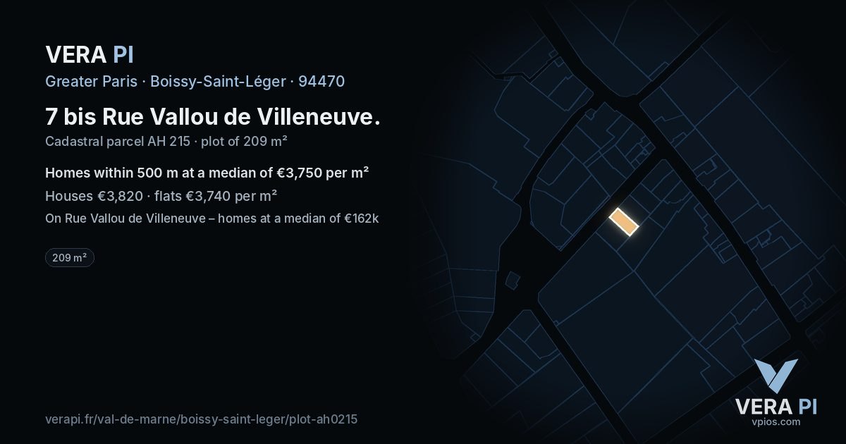 7 bis Rue Vallou de Villeneuve, Boissy-Saint-Léger at night – the plot lit, the parcels around coloured by the prices near them