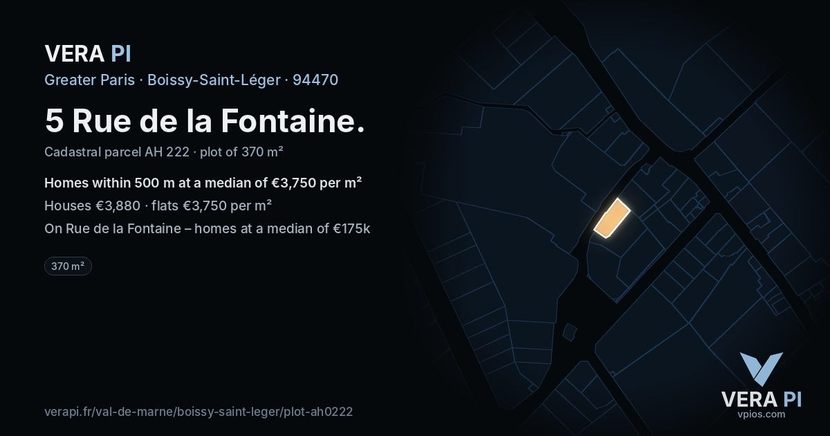 5 Rue de la Fontaine, Boissy-Saint-Léger at night – the plot lit, the parcels around coloured by the prices near them