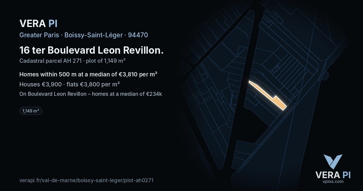 16 ter Boulevard Leon Revillon, Boissy-Saint-Léger at night – the plot lit, the parcels around coloured by the prices near them