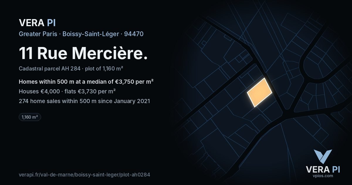 11 Rue Mercière, Boissy-Saint-Léger at night – the plot lit, the parcels around coloured by the prices near them