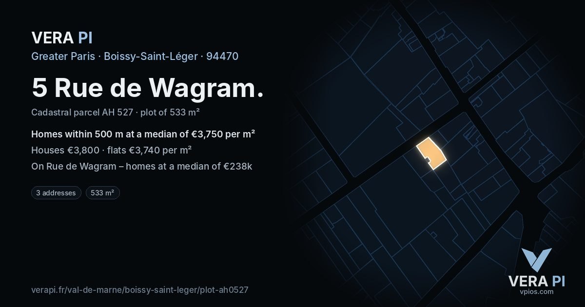 5 Rue de Wagram, Boissy-Saint-Léger at night – the plot lit, the parcels around coloured by the prices near them