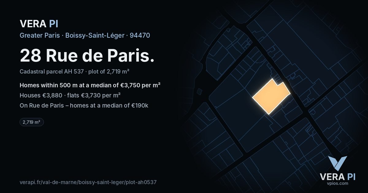 28 Rue de Paris, Boissy-Saint-Léger at night – the plot lit, the parcels around coloured by the prices near them