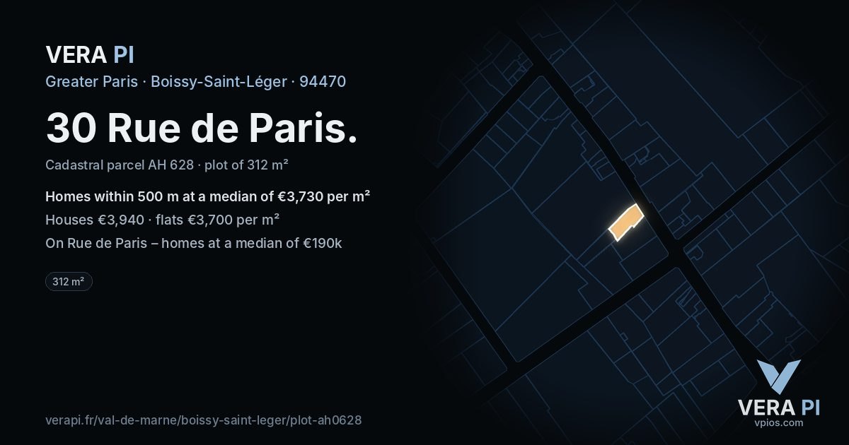 30 Rue de Paris, Boissy-Saint-Léger at night – the plot lit, the parcels around coloured by the prices near them