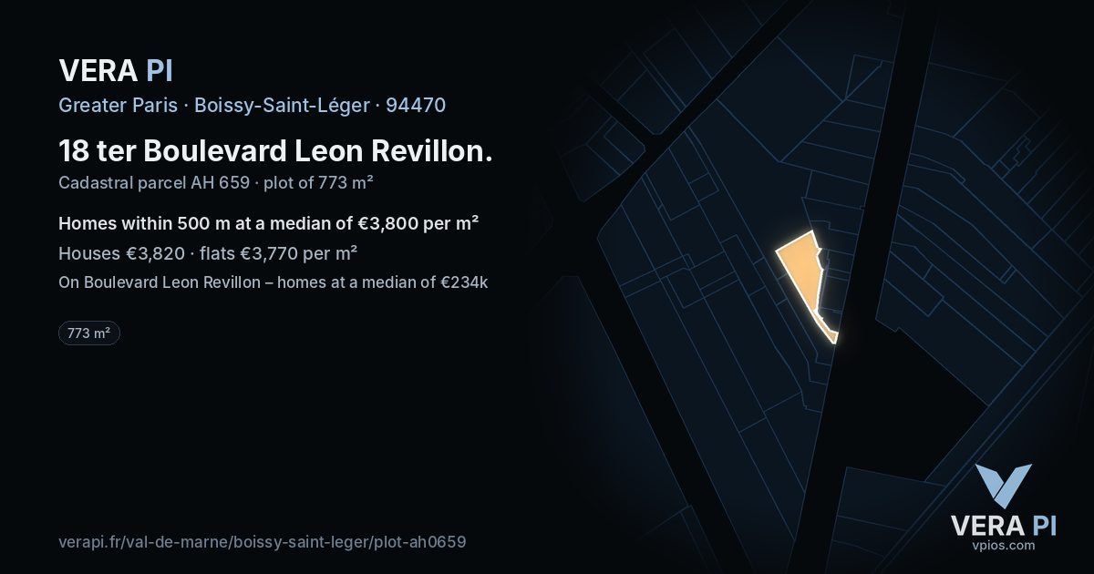 18 ter Boulevard Leon Revillon, Boissy-Saint-Léger at night – the plot lit, the parcels around coloured by the prices near them