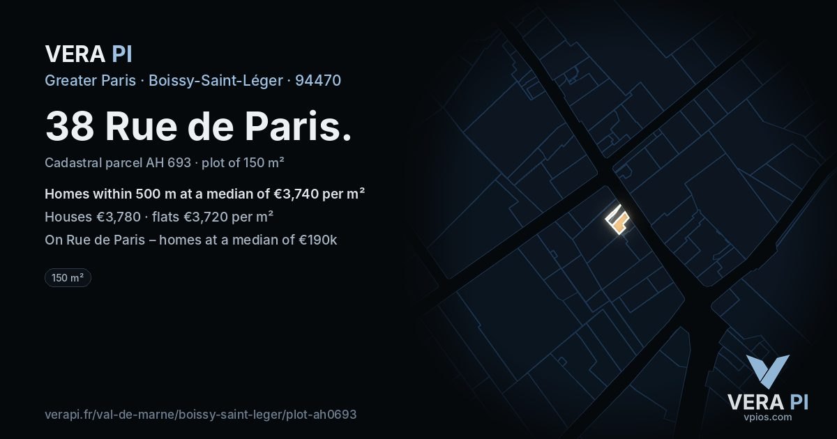 38 Rue de Paris, Boissy-Saint-Léger at night – the plot lit, the parcels around coloured by the prices near them