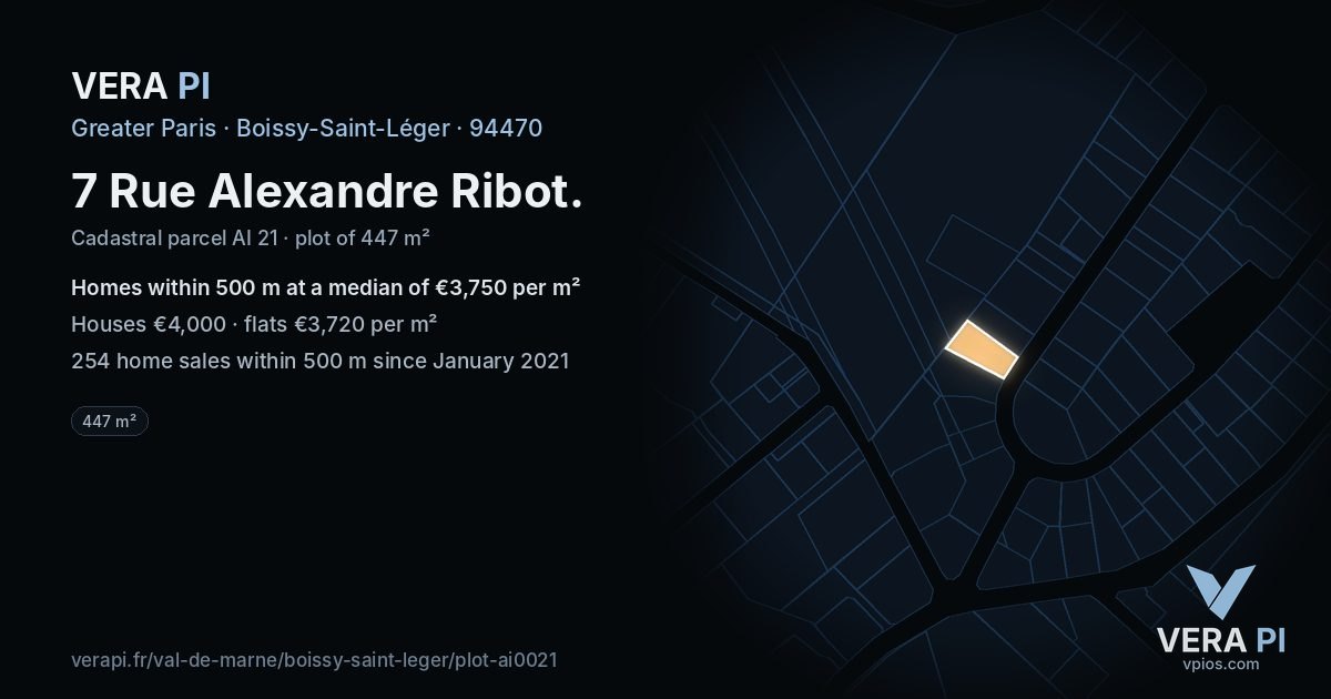 7 Rue Alexandre Ribot, Boissy-Saint-Léger at night – the plot lit, the parcels around coloured by the prices near them