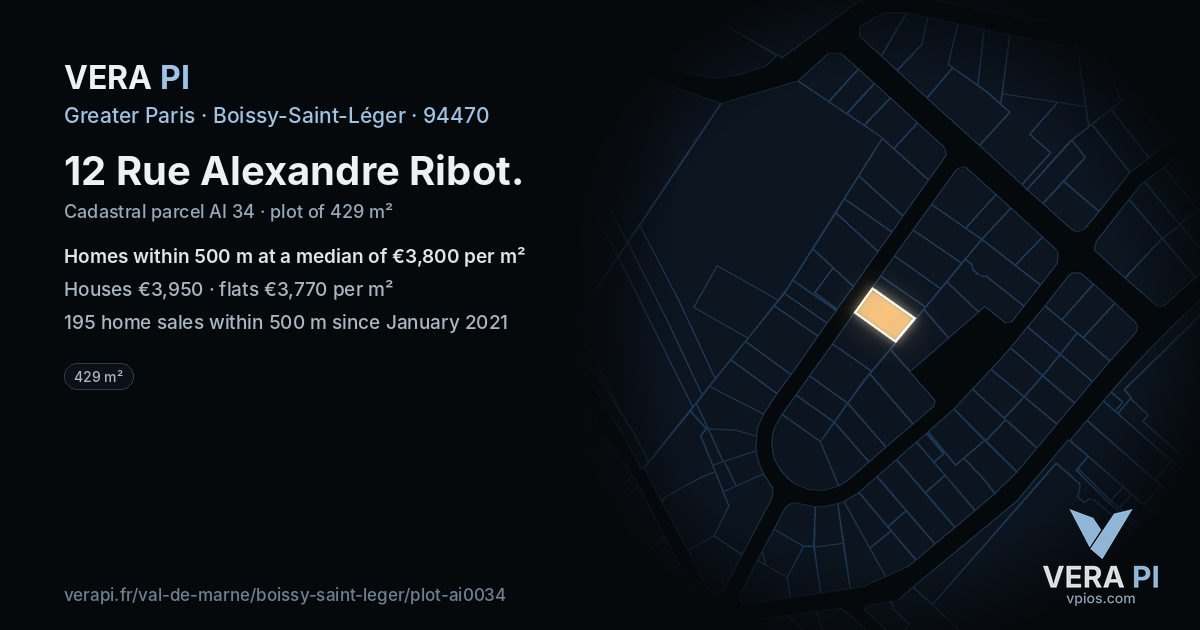 12 Rue Alexandre Ribot, Boissy-Saint-Léger at night – the plot lit, the parcels around coloured by the prices near them