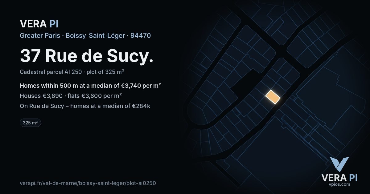 37 Rue de Sucy, Boissy-Saint-Léger at night – the plot lit, the parcels around coloured by the prices near them