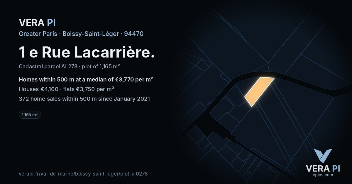 1 e Rue Lacarrière, Boissy-Saint-Léger at night – the plot lit, the parcels around coloured by the prices near them