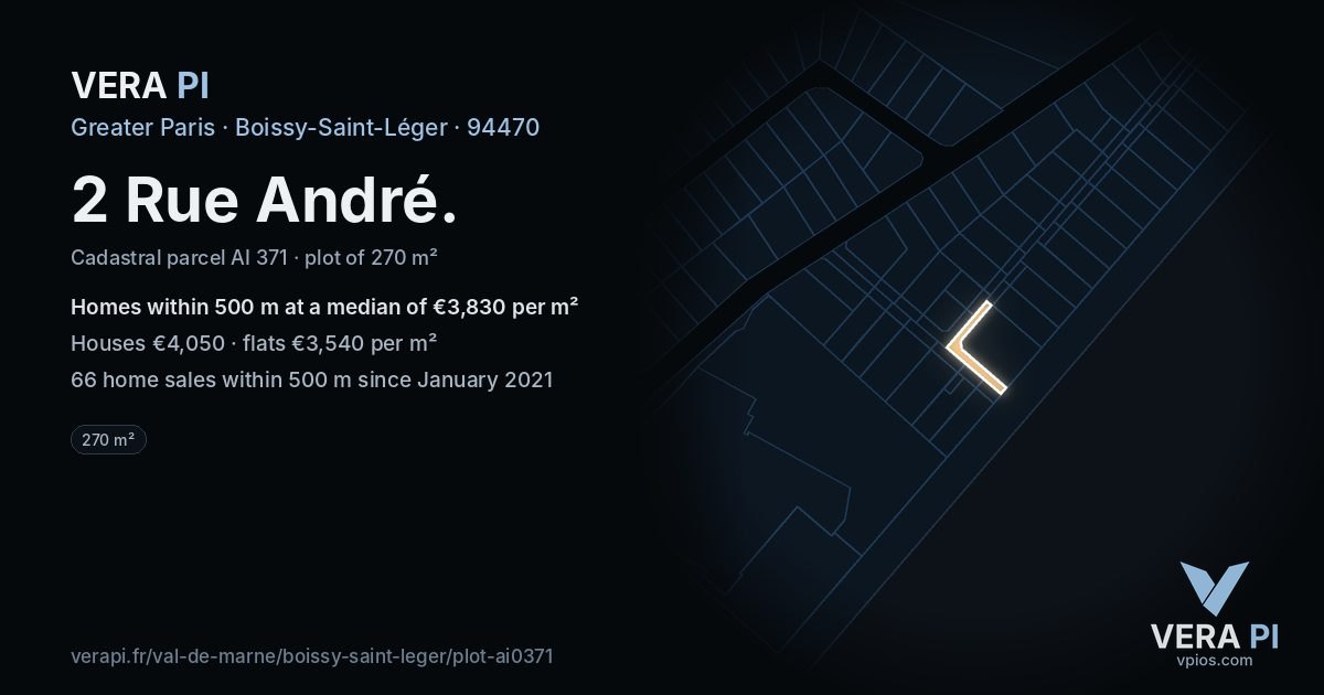 2 Rue André, Boissy-Saint-Léger at night – the plot lit, the parcels around coloured by the prices near them