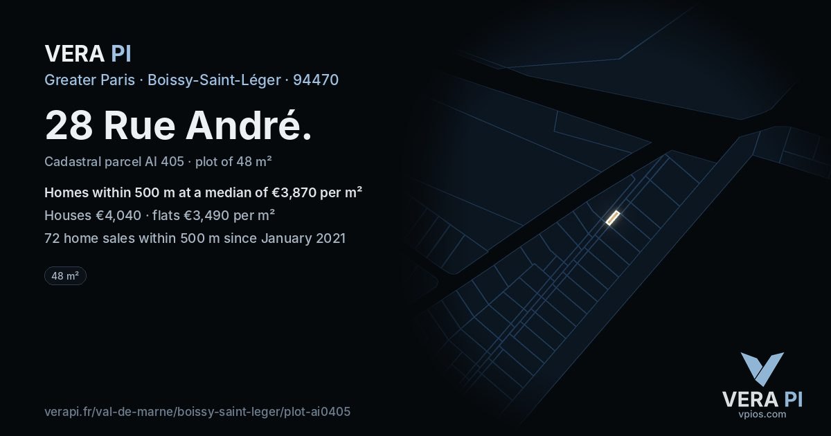 28 Rue André, Boissy-Saint-Léger at night – the plot lit, the parcels around coloured by the prices near them