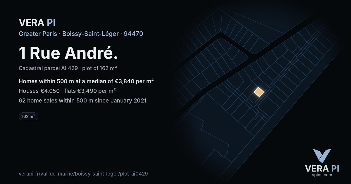 1 Rue André, Boissy-Saint-Léger at night – the plot lit, the parcels around coloured by the prices near them