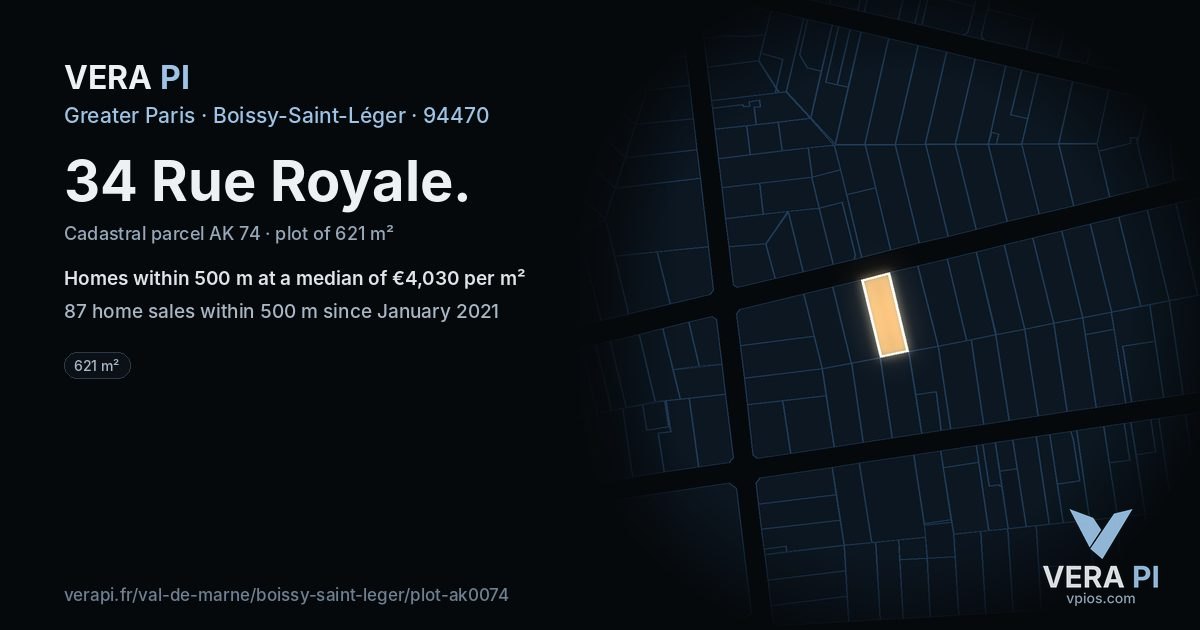 34 Rue Royale, Boissy-Saint-Léger at night – the plot lit, the parcels around coloured by the prices near them