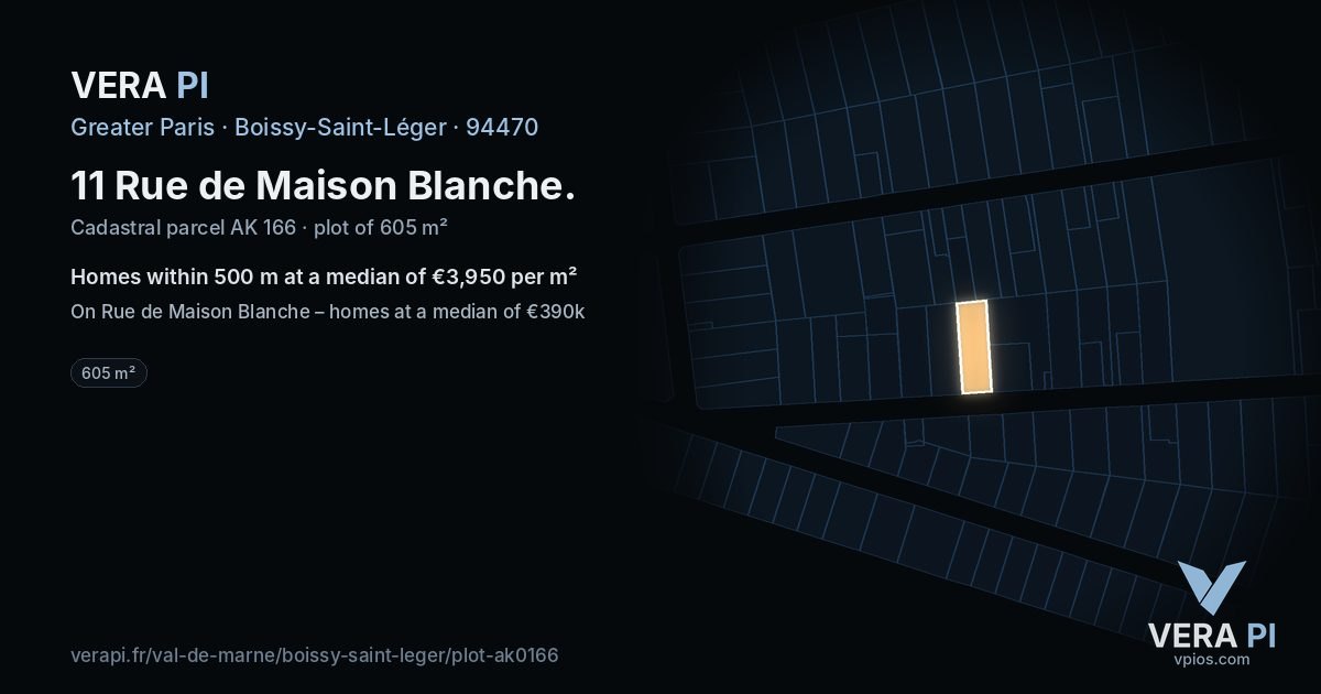 11 Rue de Maison Blanche, Boissy-Saint-Léger at night – the plot lit, the parcels around coloured by the prices near them