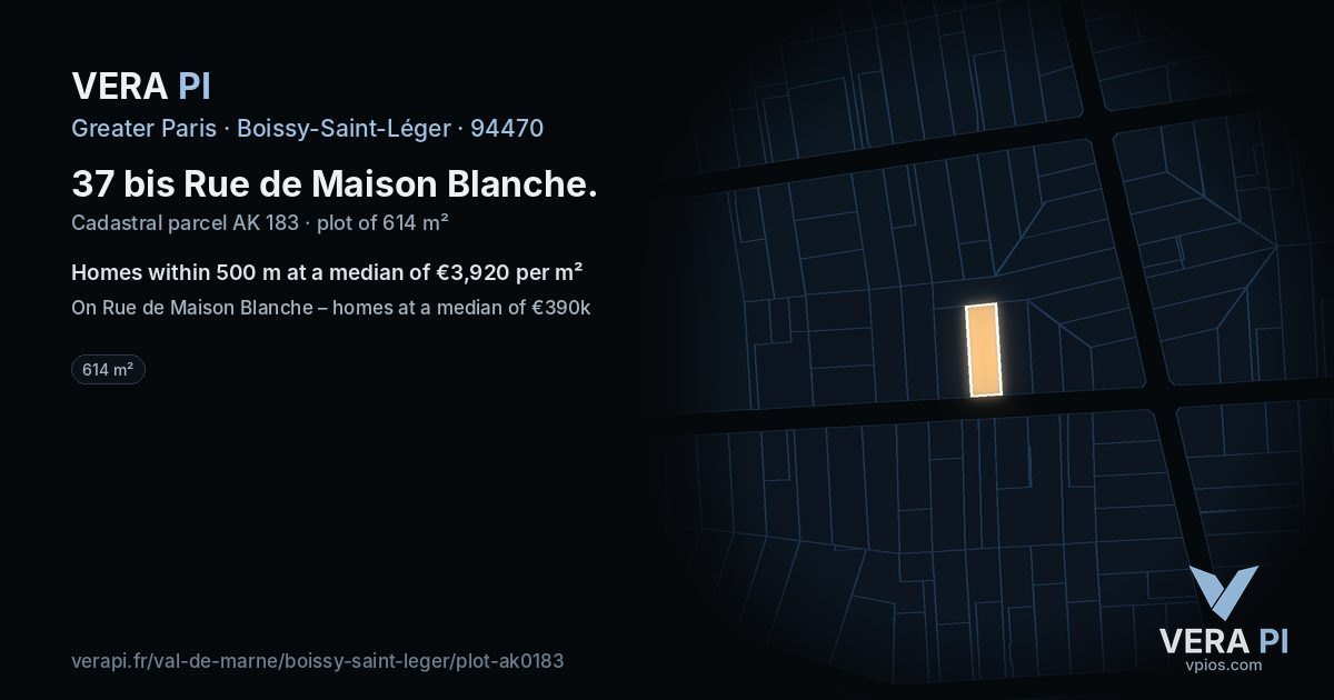 37 bis Rue de Maison Blanche, Boissy-Saint-Léger at night – the plot lit, the parcels around coloured by the prices near them