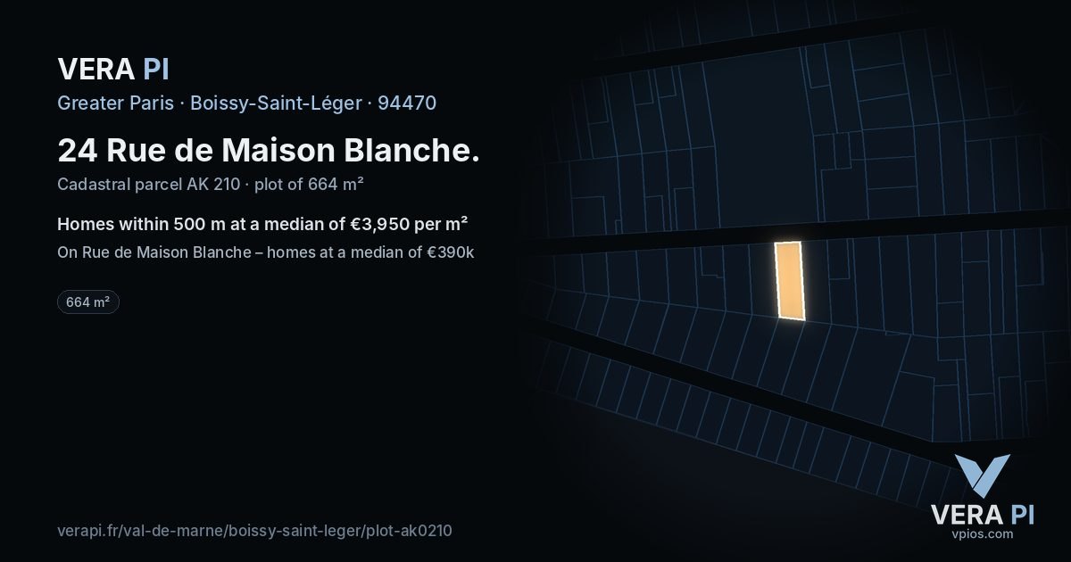 24 Rue de Maison Blanche, Boissy-Saint-Léger at night – the plot lit, the parcels around coloured by the prices near them