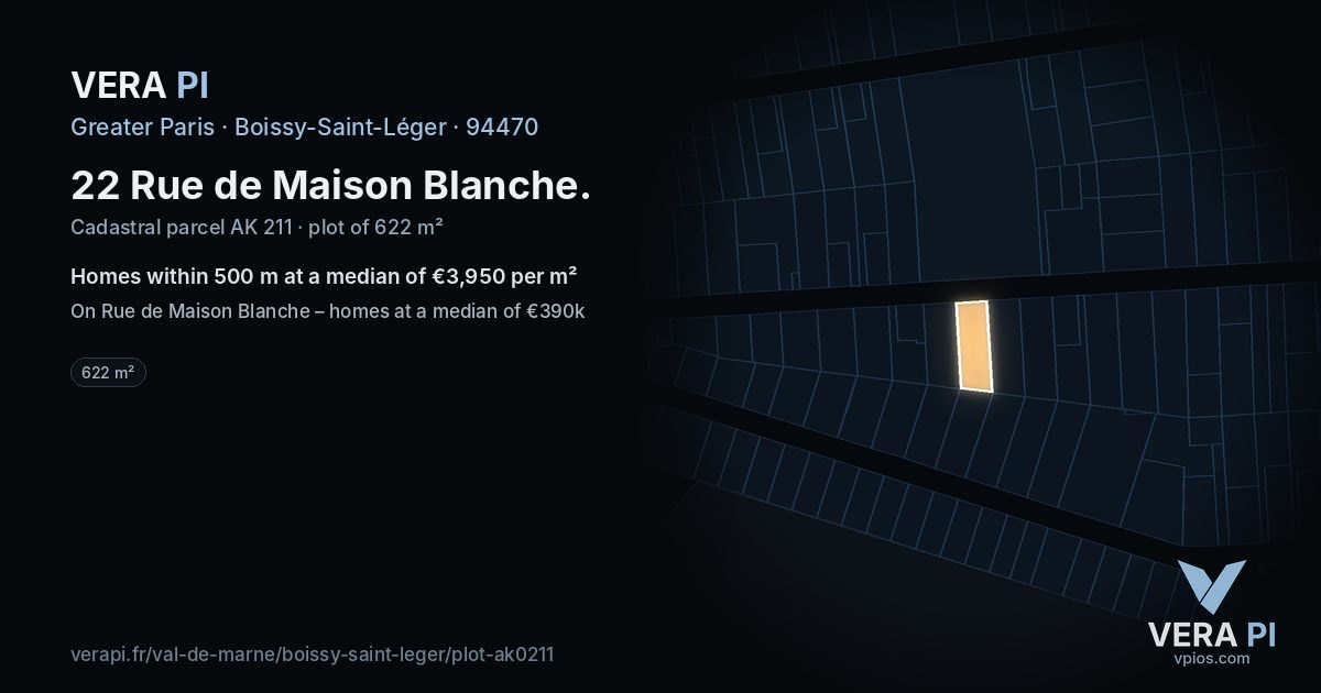 22 Rue de Maison Blanche, Boissy-Saint-Léger at night – the plot lit, the parcels around coloured by the prices near them